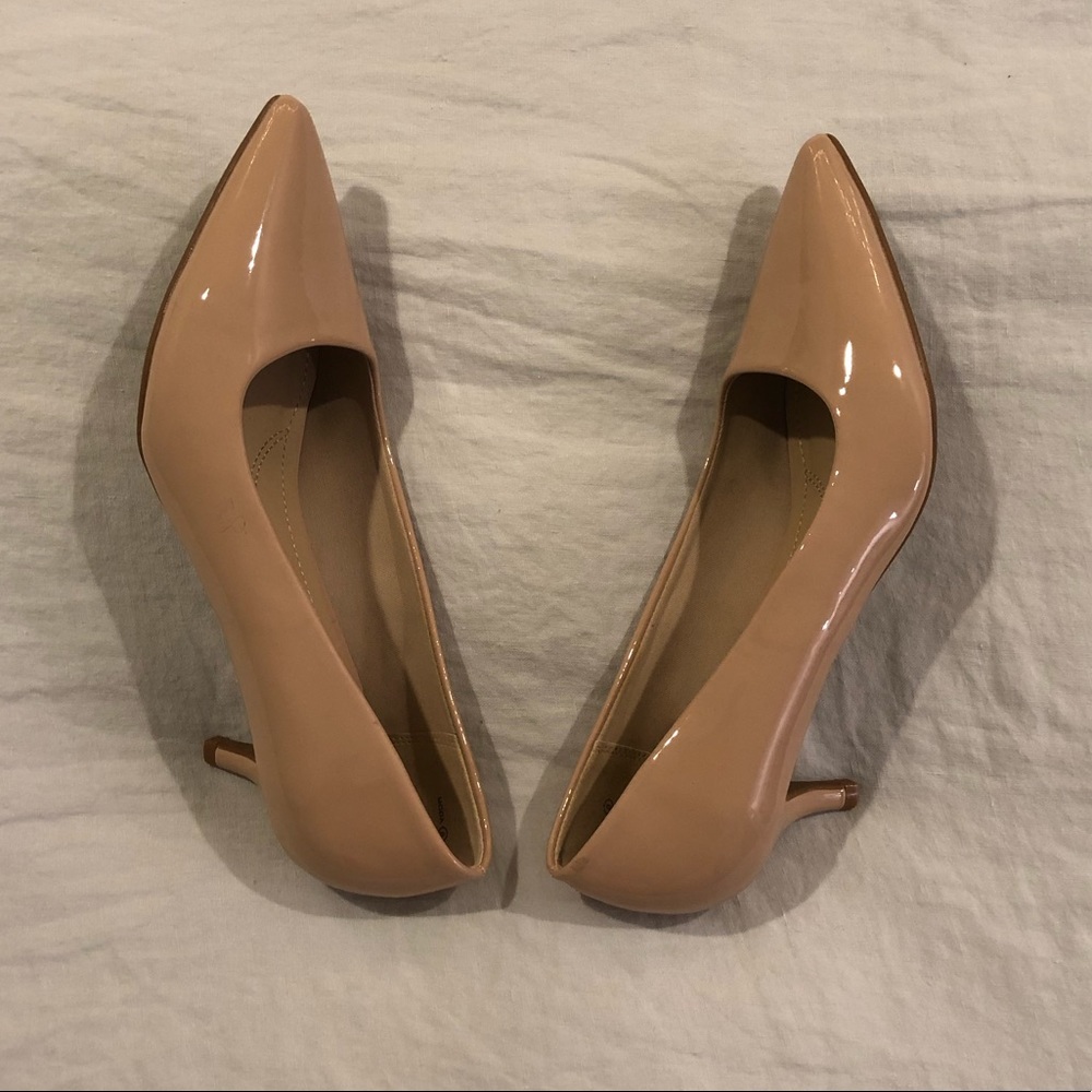 Dream Pairs Classic Heels with Pointed Toes